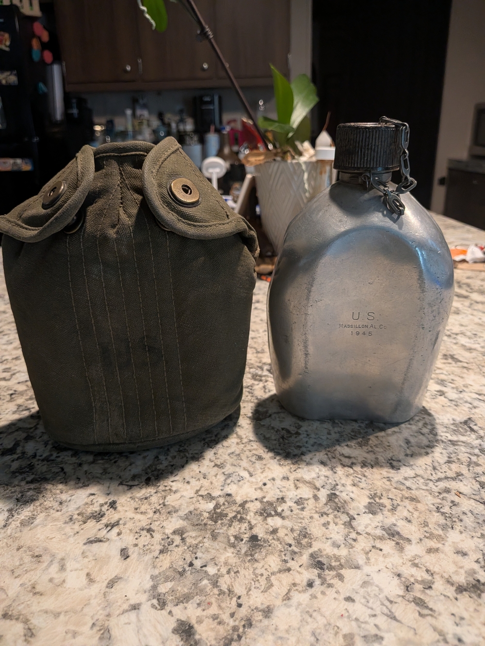 Vintage 1945 US WW11 Military Canvas Cover w/ Porcelain Enamel Canteen